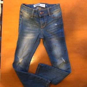 4 for $20. Old Navy little girls Jeggings Jeans